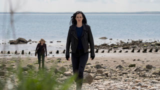 MarvelsJessicaJones_ClearedPhoto_Netflix_02